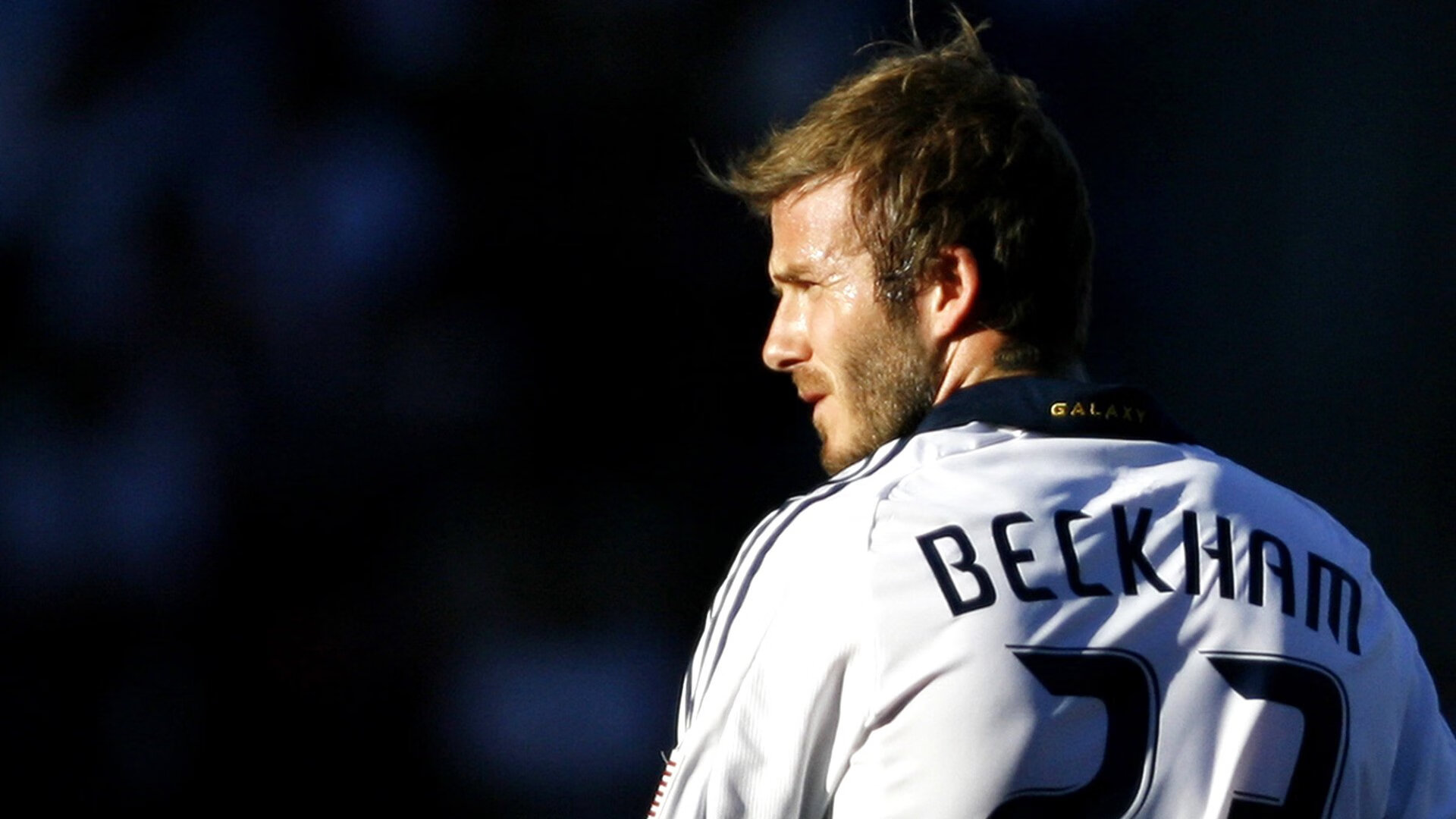 AI智能解说：未来赛场的全新玩法，未来杯ai挑战赛